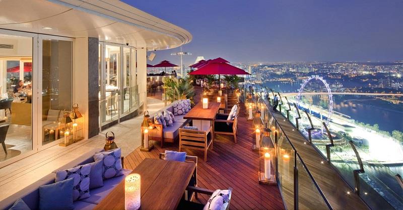 Get to experience dining in a rooftop restaurants